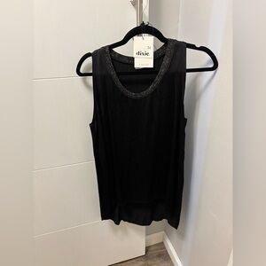Dixie Women’s Black Headed Neck Sleeveless Top Sz M